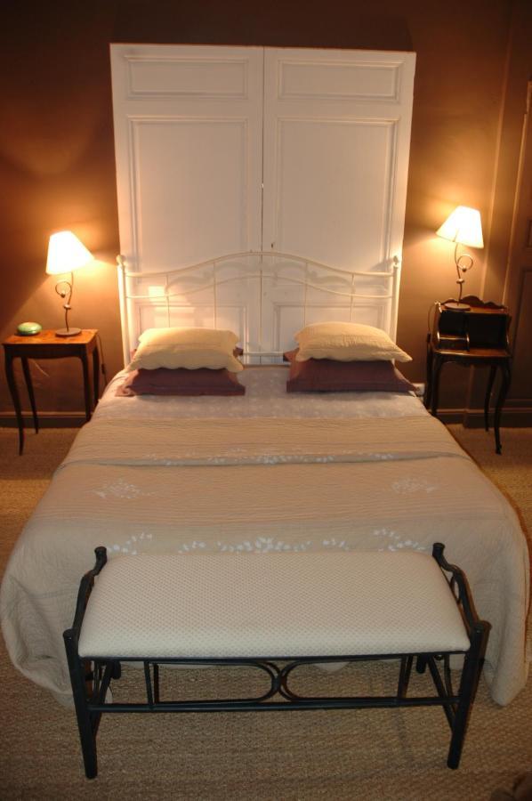 Domaine De La Queyssie Bed & Breakfast Saussignac Exterior photo