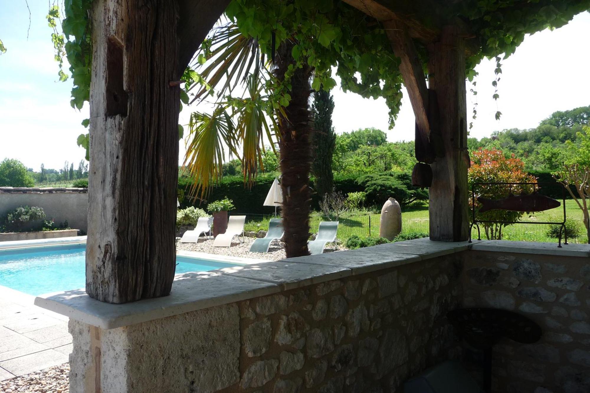 Domaine De La Queyssie Bed & Breakfast Saussignac Exterior photo